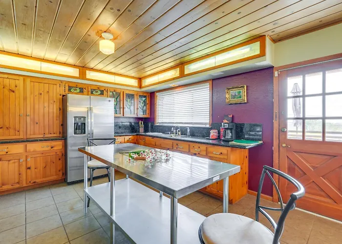 Holiday home Close To Hiking & Biking: Mtn-view *